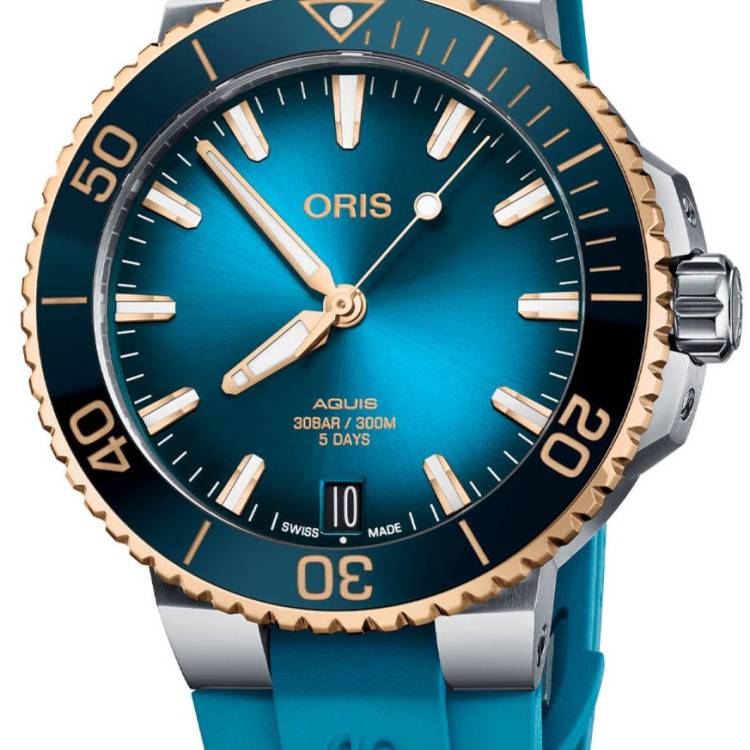Oris Watch Aquis Date Calibre 400 Bi-Colour Blue Rubber