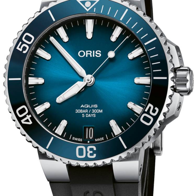 Oris Watch Aquis Date Calibre 400 Blue Rubber - Blue