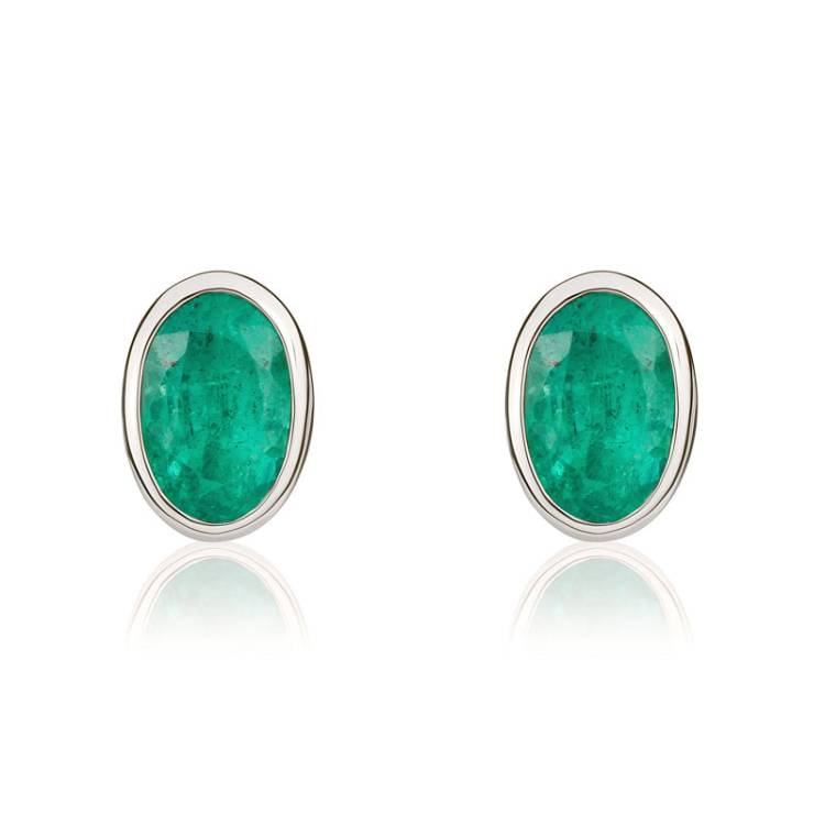 9ct White Gold Emerald 6x4mm Oval Rub Over Set Stud Earrings