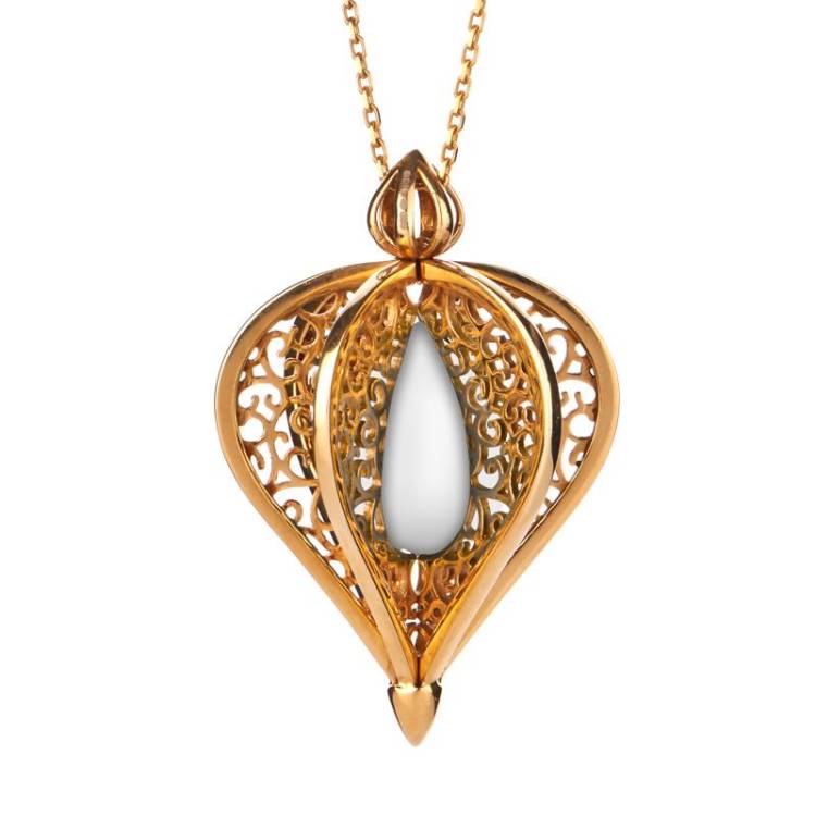 9ct Yellow Gold Bauxite Flore Filigree Droplet Necklace
