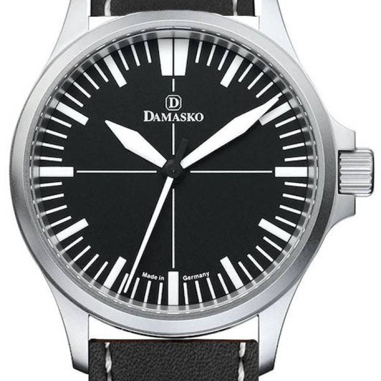 Damasko Watch DK30 Black Single Stitch Leather Pin
