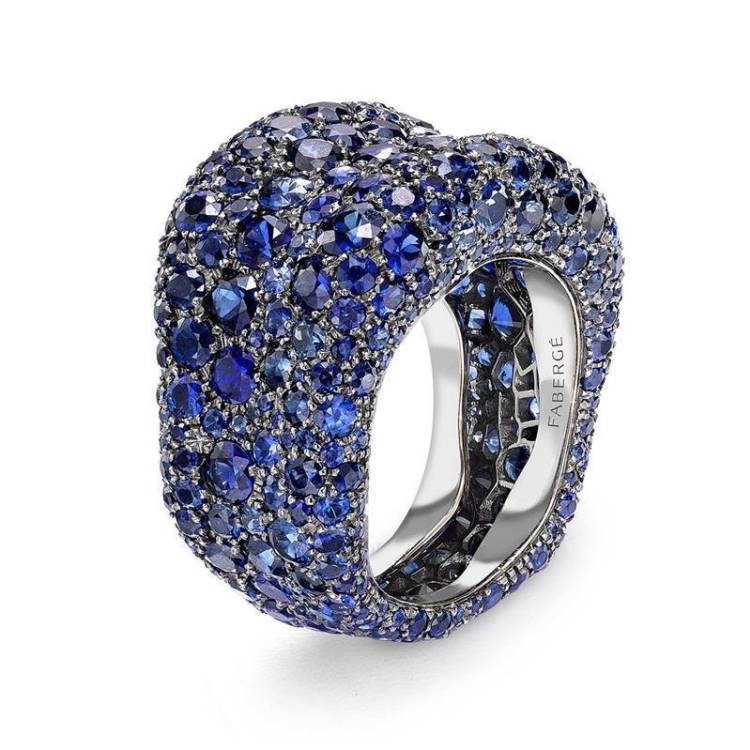 Faberge Emotion 18ct White Gold Blue Sapphire Ring - 50