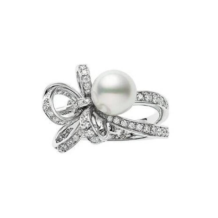 Mikimoto Jeux de Rubans 18ct White Gold 8.75mm Pearl 0.64ct Diamond Ring - 51