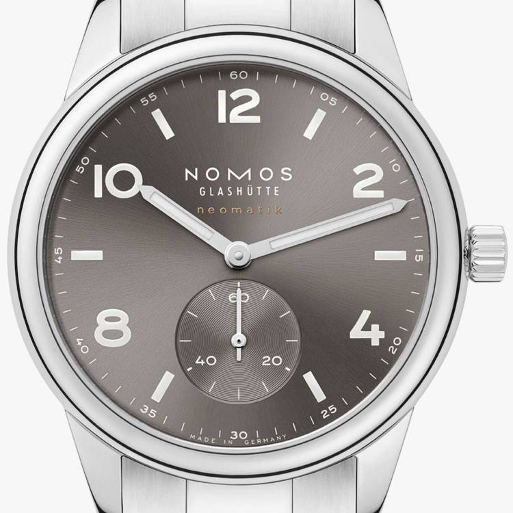 Nomos Glashutte Watch Club Sport Neomatik 39 Smoke