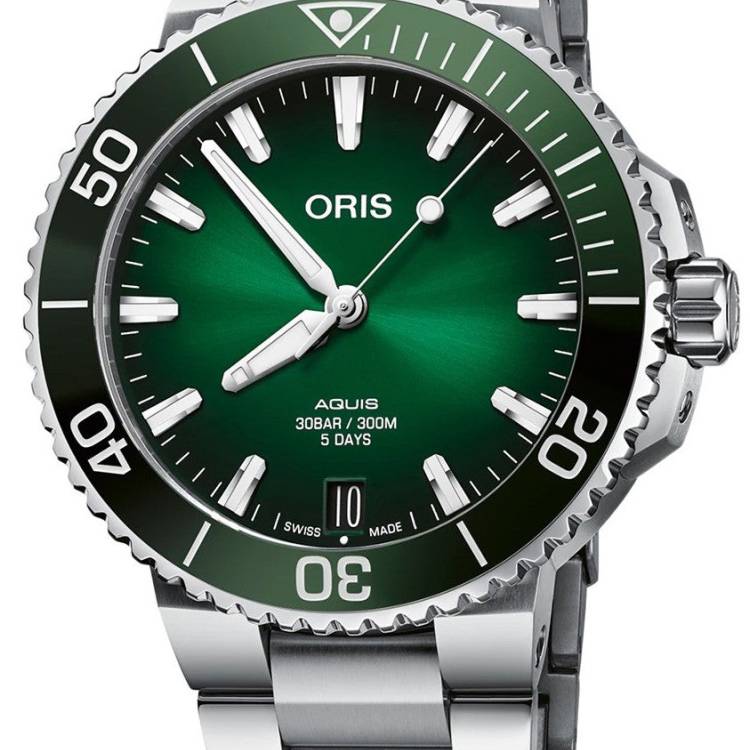 Oris Watch Aquis Date Calibre 400 Green Bracelet