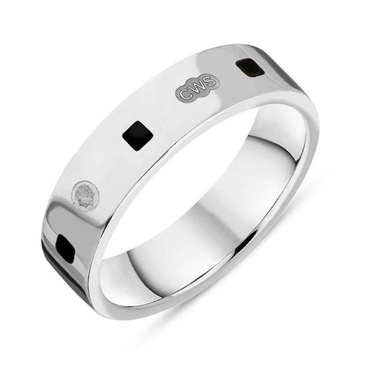 Sterling Silver Whitby Jet King's Coronation Hallmark Princess Cut 5mm Ring - Q