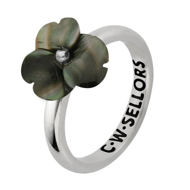 Sterling Silver Dark Mother of Pearl Tuberose 10mm Clover Ring - Silver