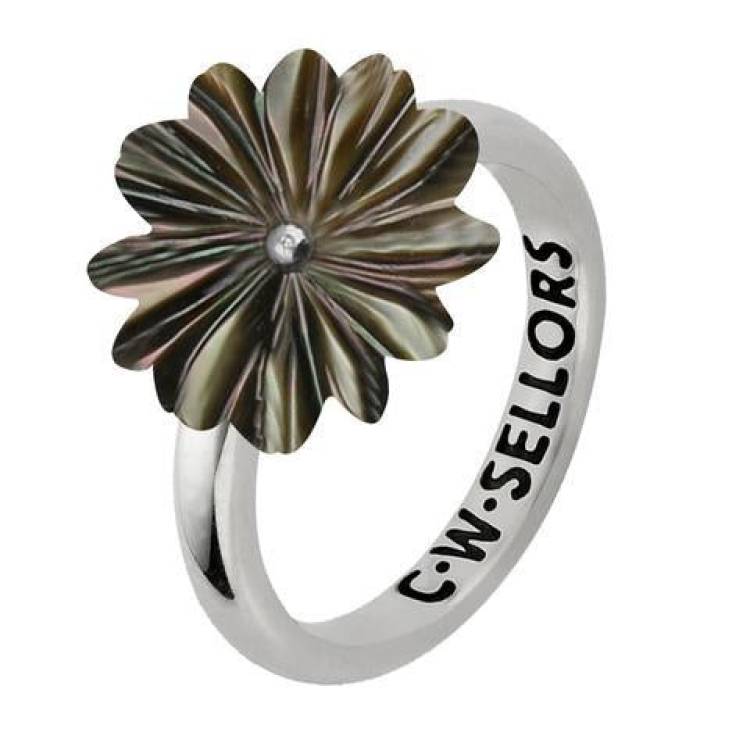 Sterling Silver Dark Mother of Pearl Tuberose 15mm Daisy Ring - Silver