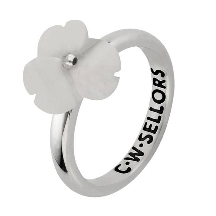Sterling Silver White Agate Tuberose 10mm Clover Ring - Silver