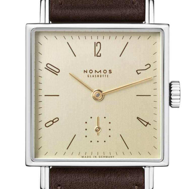 Nomos Glashutte Watch Tetra 27 Karat Steel Back - Gold