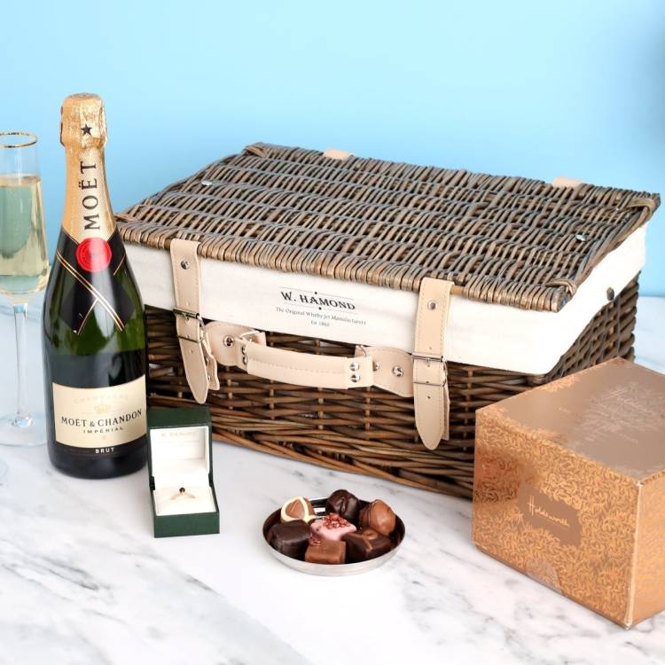 The Champagne Chocolate Proposal Hamper - 18ct Yellow Gold