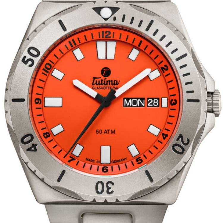 Tutima Watch M2 Seven Seas - Red