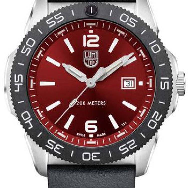 Luminox Watch Pacific Diver - Red