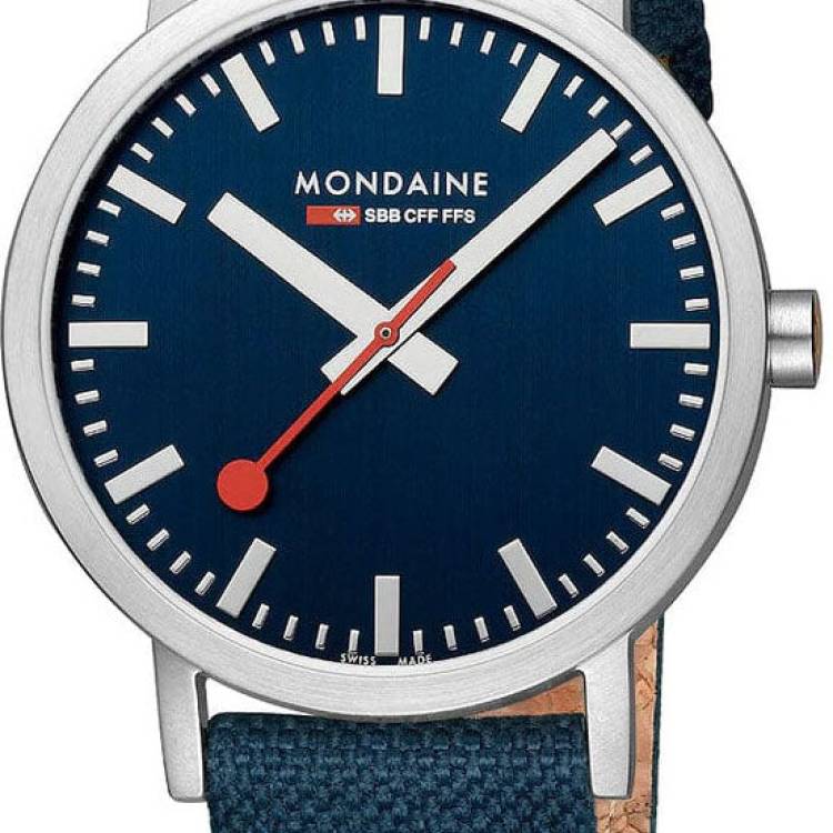 Mondaine Watch Classic Deepest Blue - Blue