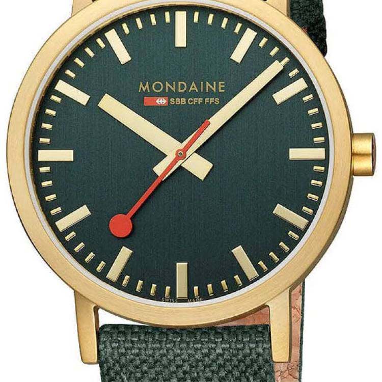 Mondaine Watch Classic Forest Green - Green