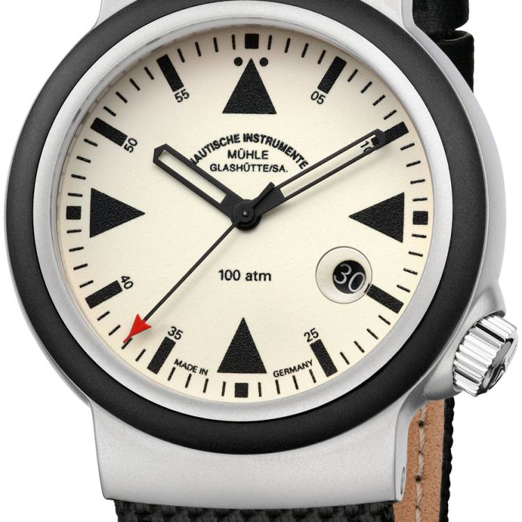Muhle Glashutte Watch S.A.R. Rescue-Timer Lumen - Cream