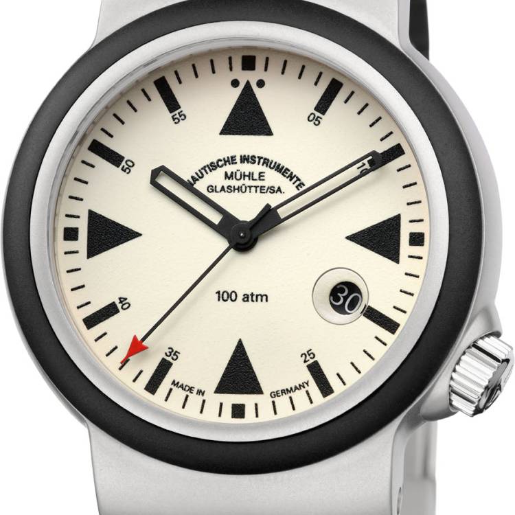 Muhle Glashutte Watch S.A.R. Rescue Timer Red lumen - Cream