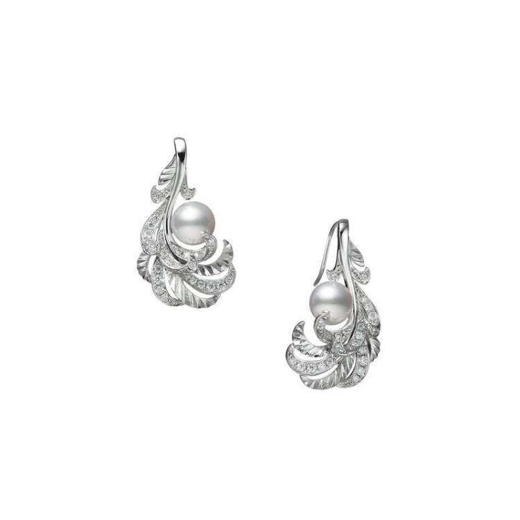 Mikimoto Feather 18ct White Gold White Akoya Pearl Diamond Earrings