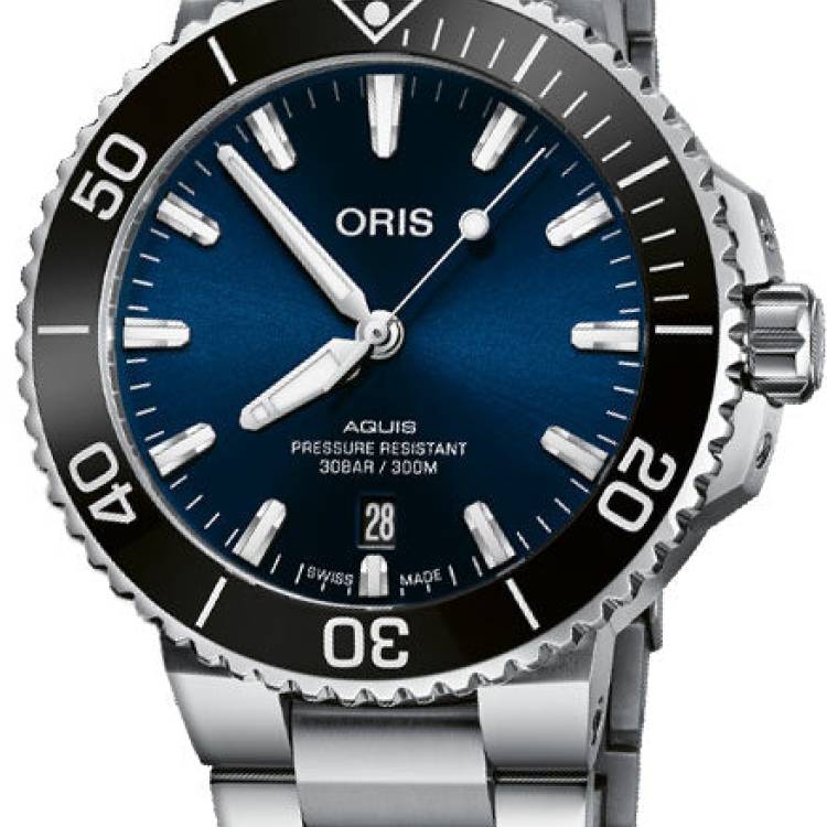 Oris Watch Aquis Date Bracelet - Blue