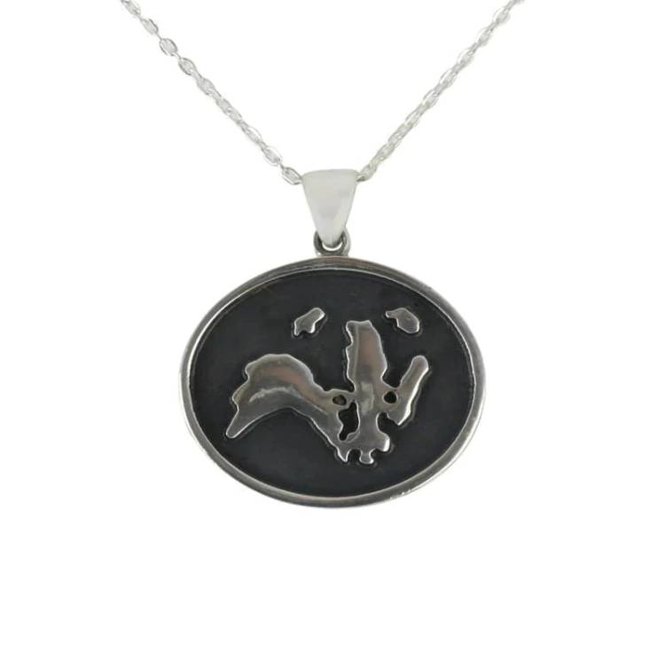 Wild Life Trust Collection Oval Necklace D - Silver