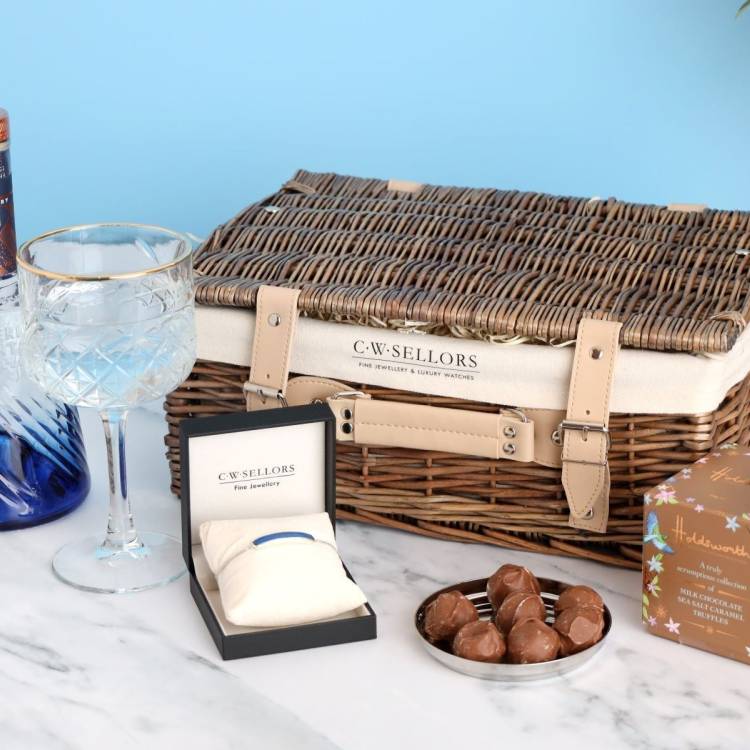 The Carsington Hamper