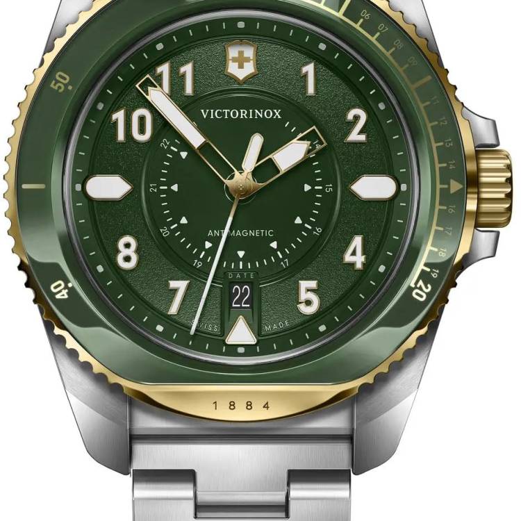 Victorinox Watch Journey 1884 Green